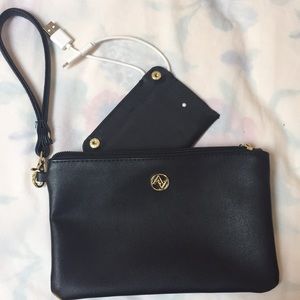 Black wristlet